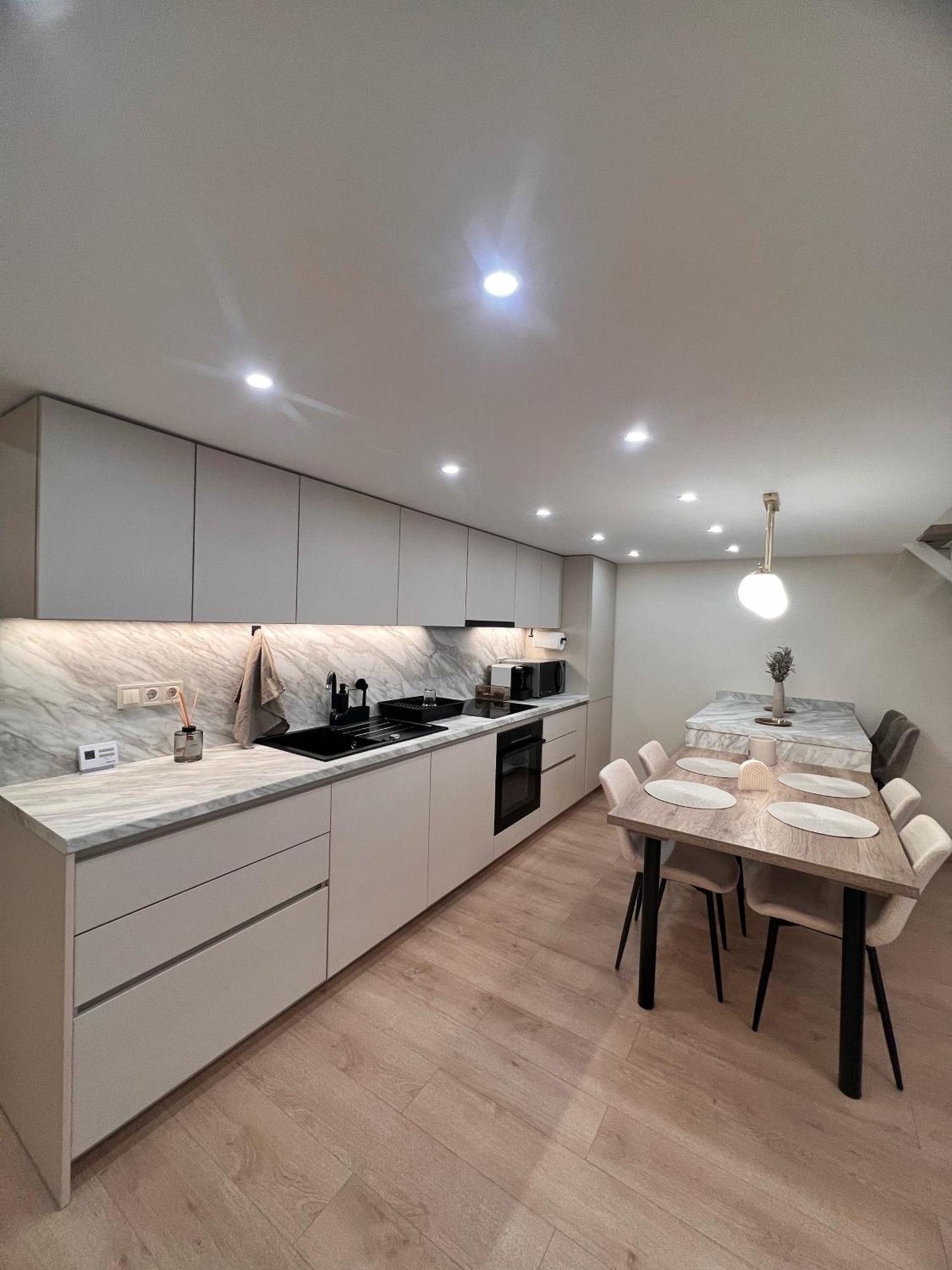 Hubner Apartment Budapeszt Zewnętrze zdjęcie